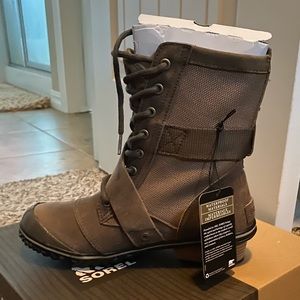 Sorel Slimboot lace size 7.5M Vintage.